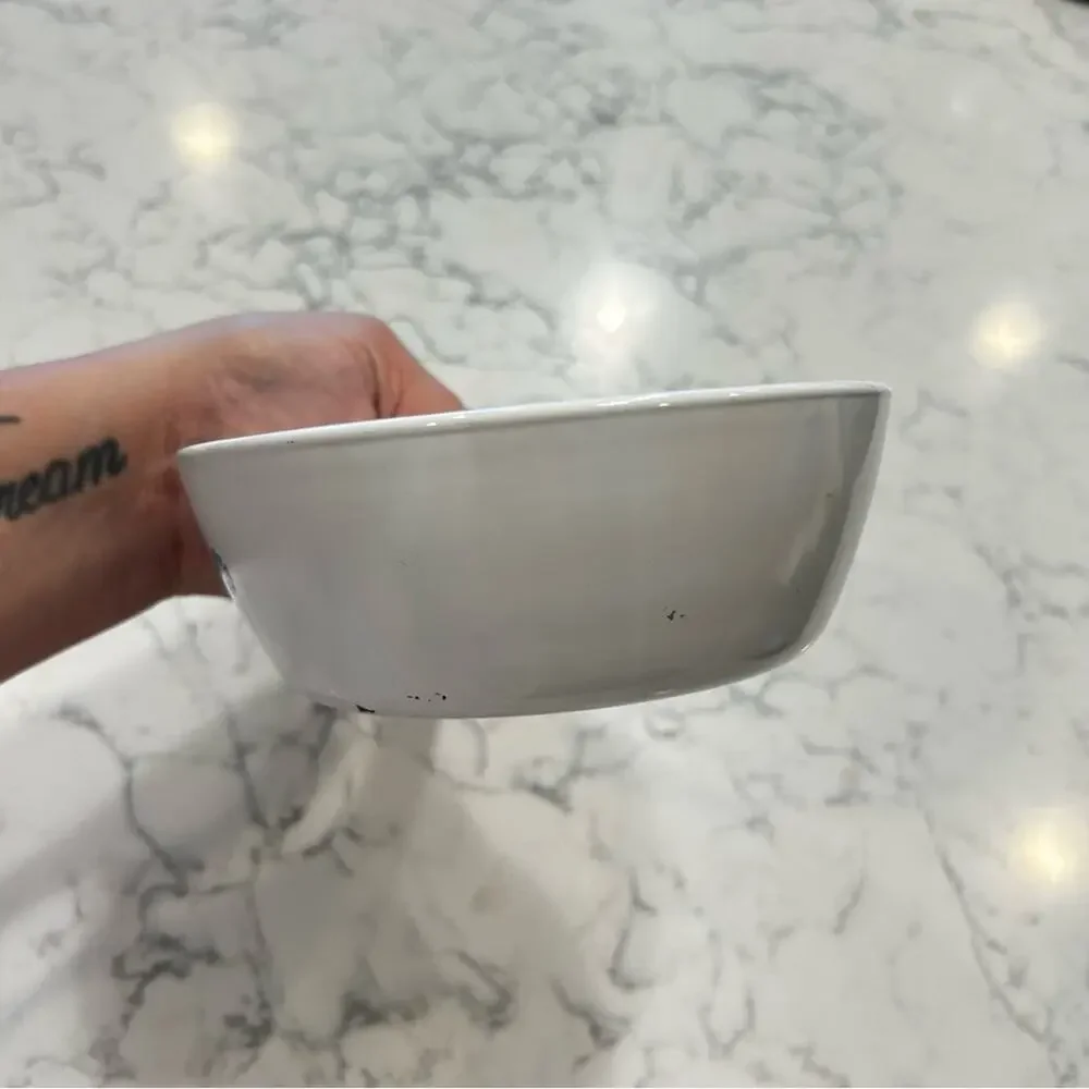 Vintage Corning Ware Cornflower P-82-B Menu-ette White & Blue‎ Small Sauce Pan